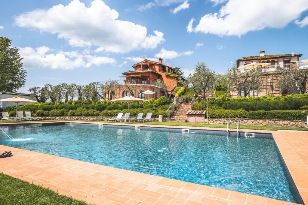 piscineiro na chácara flora fazer orçamento para limpeza mensal ou semanal